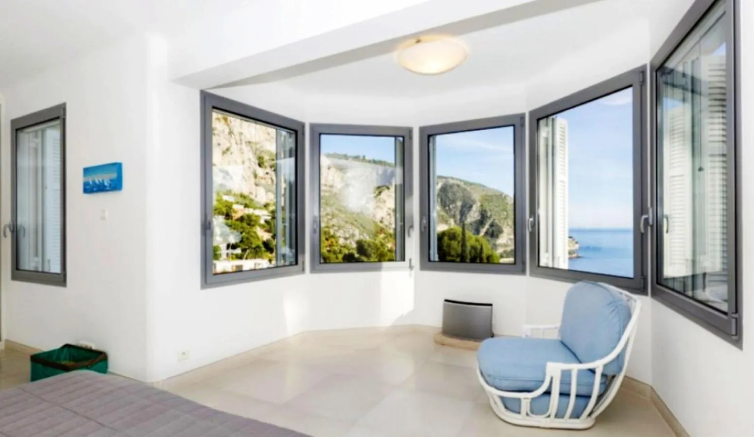 Coastal Home With Panoramic Sea Views Eze